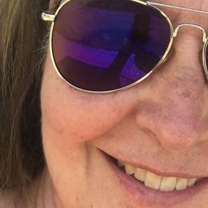 Meet your Posher, Beth